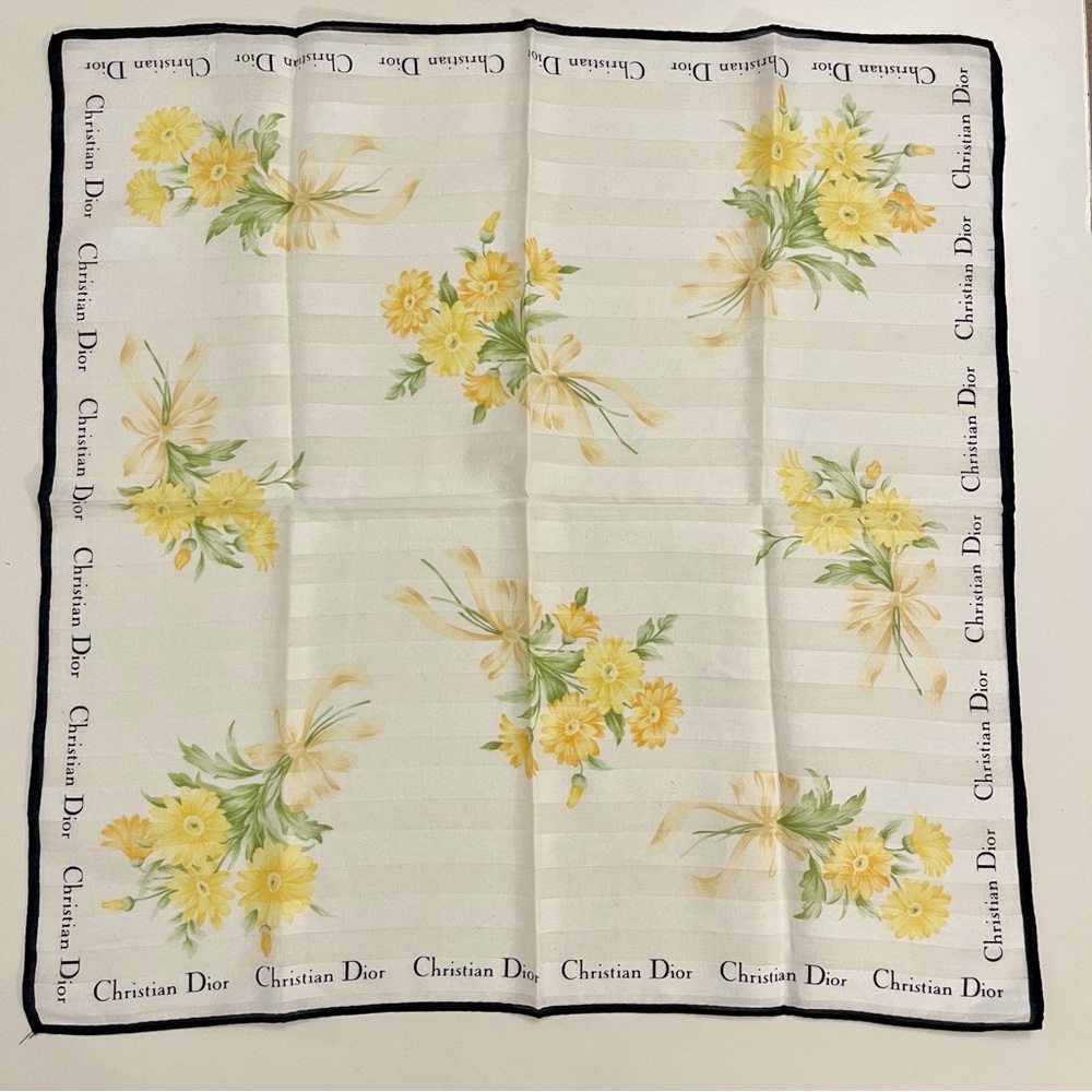Vtg Christian Dior Yellow Floral Handkerchief - 18x18 Pocket Square - Picture 3 of 9